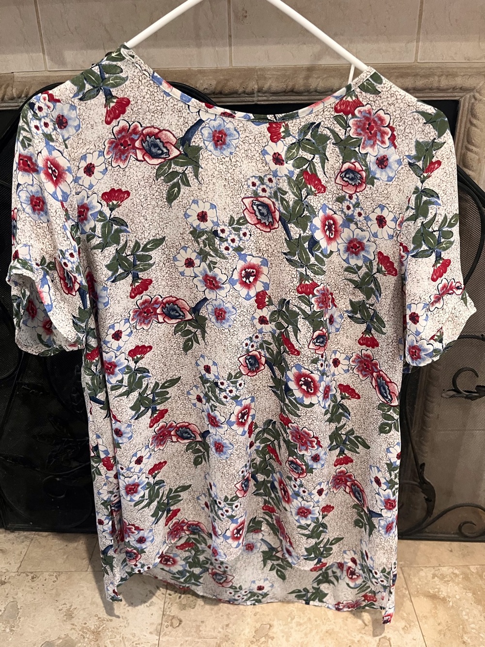 DR 2 Floral Short-Sleeve Women's Top Size L